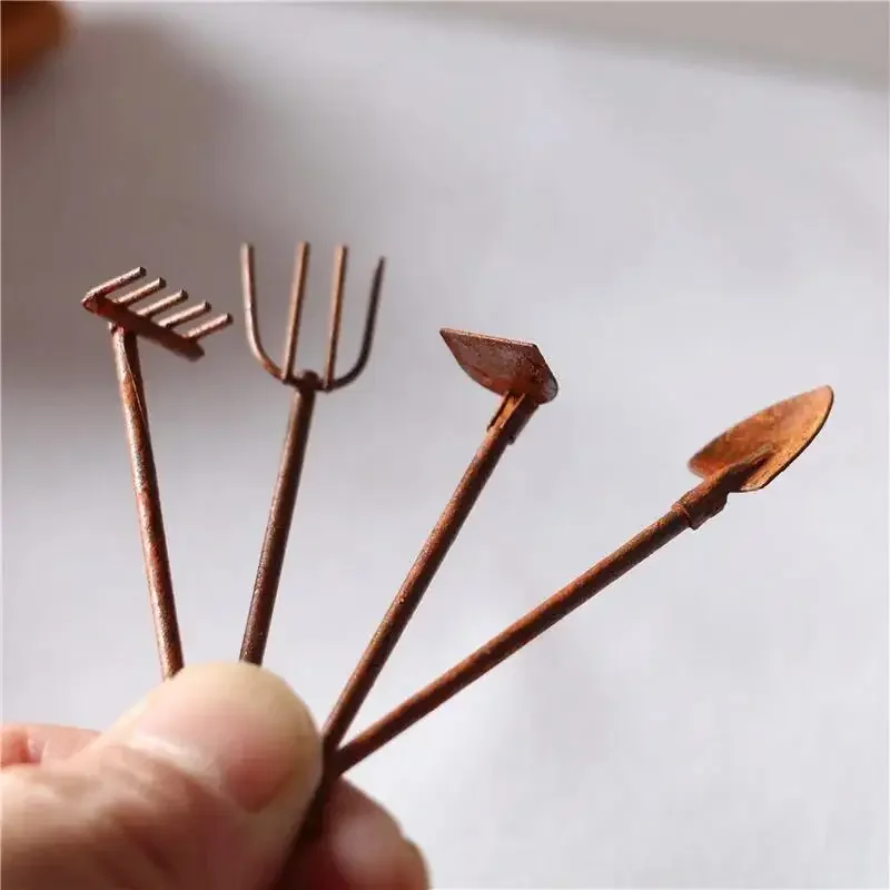 4 Pcs/Pack miniatur alat taman - Gardening Tools Toys ulasan dan harga